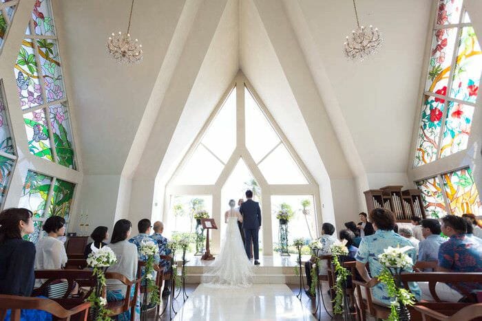 【お客様の声】リゾ婚ならではのアイデア♡参考にしたい両親プレゼント贈り方