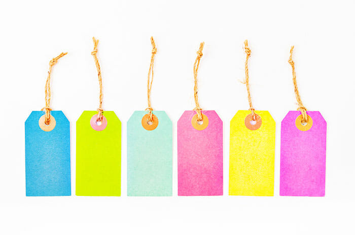 みんなはどれぐらい？気になる両親プレゼントの金額相場【価格帯別ガイド付】