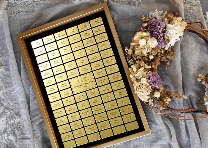 ゲストと作るワンランク上の輝き！アクリルゴールドの結婚証明書