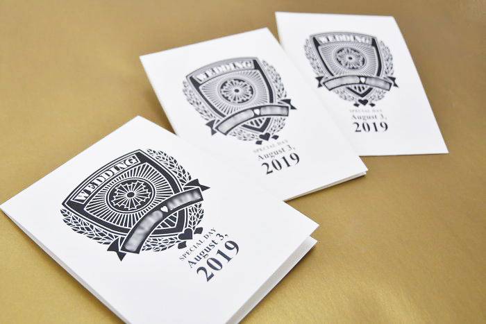 【オリジナル実例集】こんな相談もOK♡コストを抑えた！警察手帳風招待状