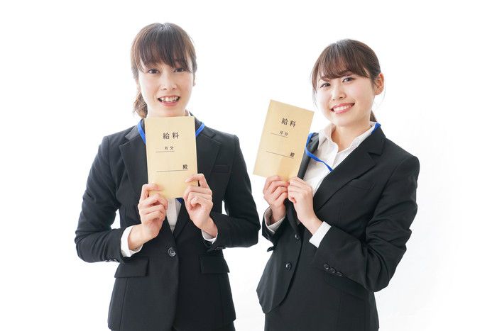 まだ間に合う！初任給でプレゼント　両親・祖父母へ感謝を贈ろう