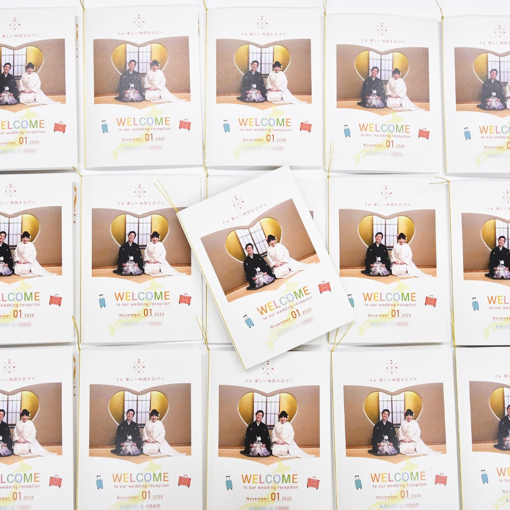 【オリジナル実例集】おふたりの「旅愛」「ライブ愛」がギュッと詰まった旅行雑誌風プロフィールブック！