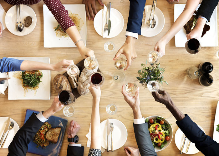 結婚式での受付・スピーチのお礼にも！オシャレなワインギフト