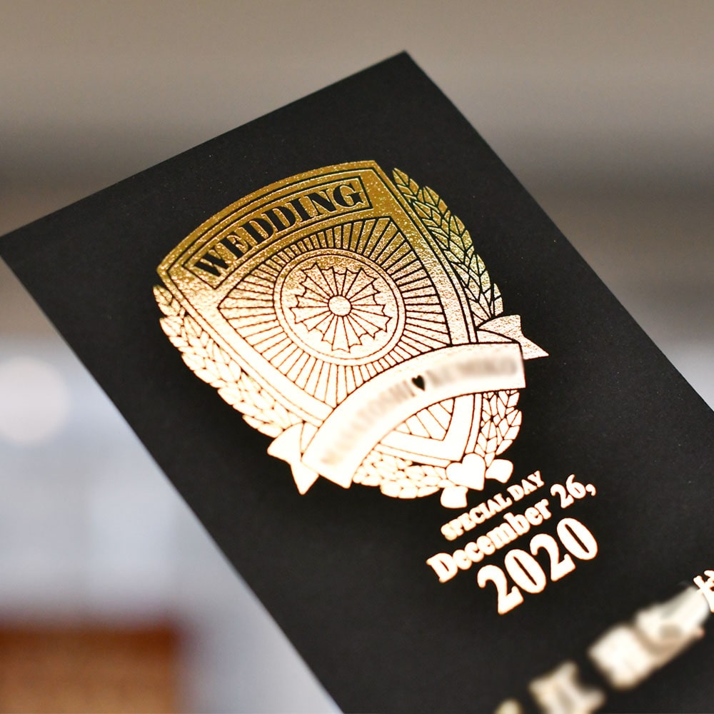 【警察官の結婚式アイテム】インパクト大！人気警察手帳シリーズに席札が登場！