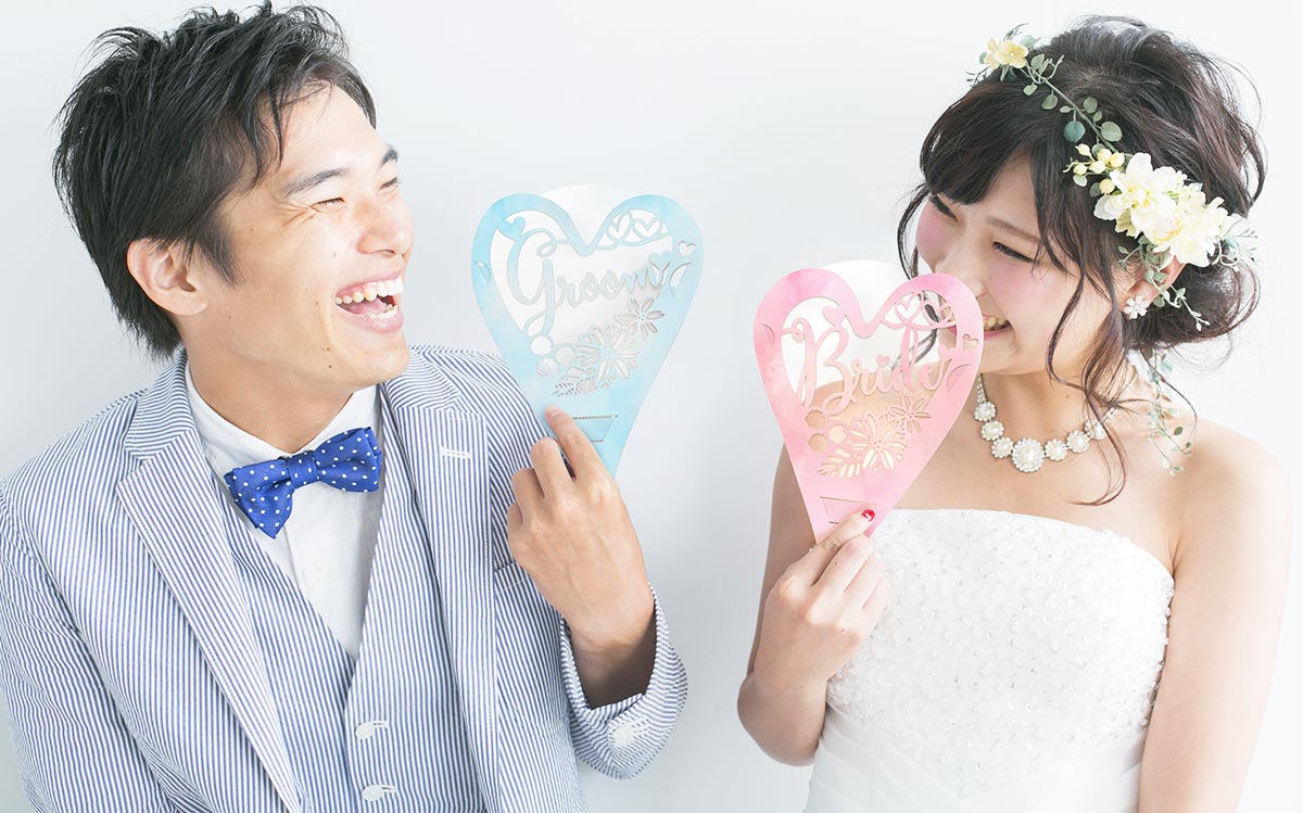 withコロナの結婚式に！おしゃれに映える新郎新婦専用フェイスシールド登場です
