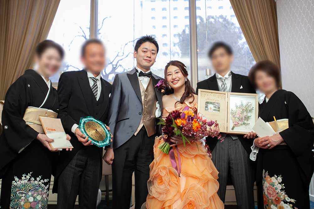 【お客様の声】春婚の思い出に桜を添えて、形にも思い出にも残る子育て感謝状