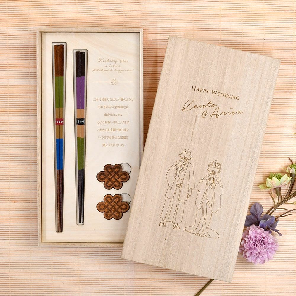 結婚のお祝いで贈る線画イラストデザインのお箸と箸置きのギフト