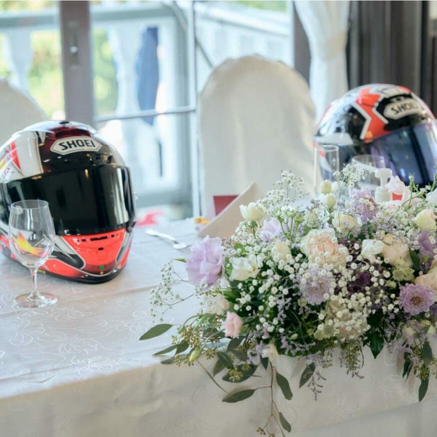 バイクと音楽がテーマの結婚式♡