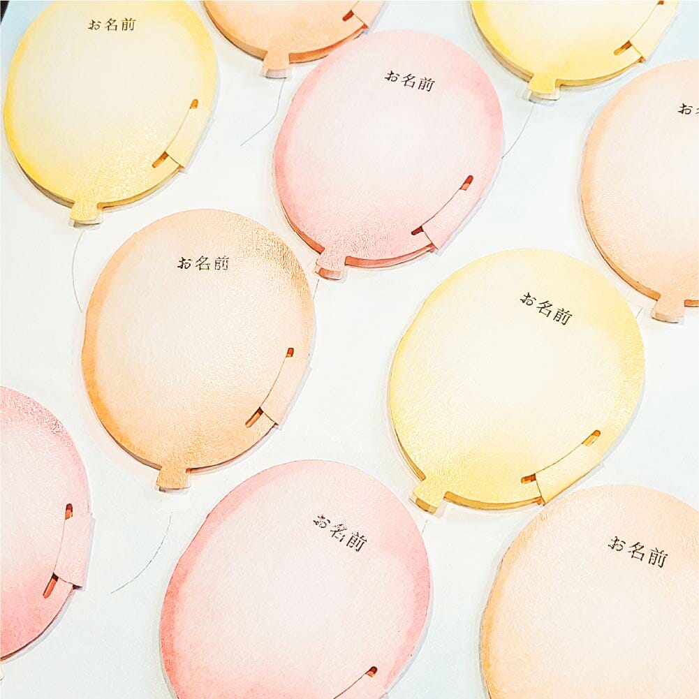 パステルカラーの風船型リクエストカード