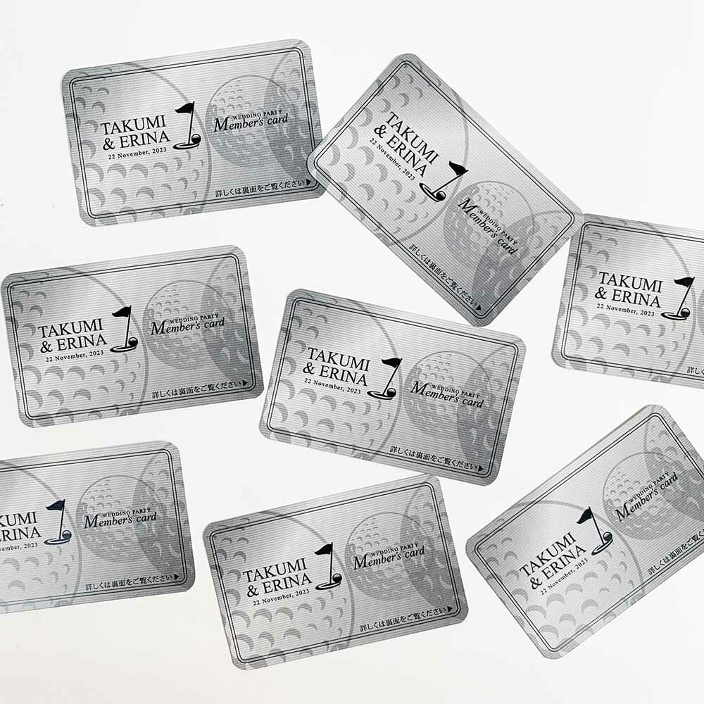 角を丸くしてより本物に近づけたゴルフ会員証のようなWEB招待状のQRコード入りカード