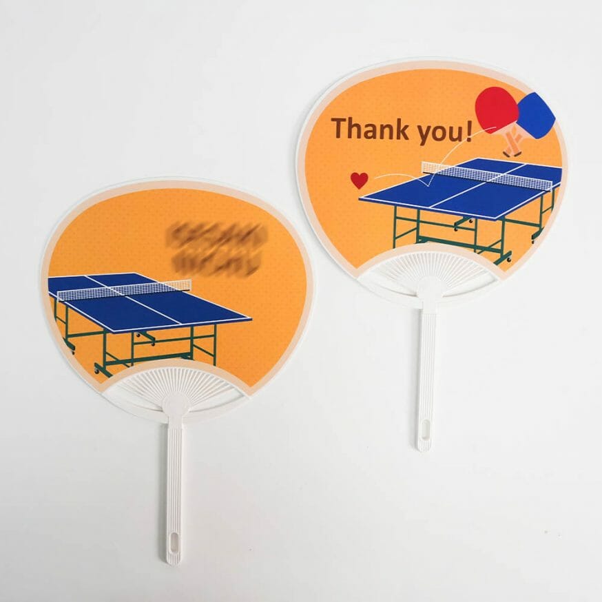 裏面に中学校名をローマ字で追加依頼いただきました