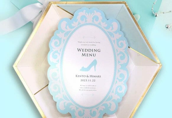 結婚式でシンデレラになりきれる！魔法の鏡のカタチが可愛いメニュー表