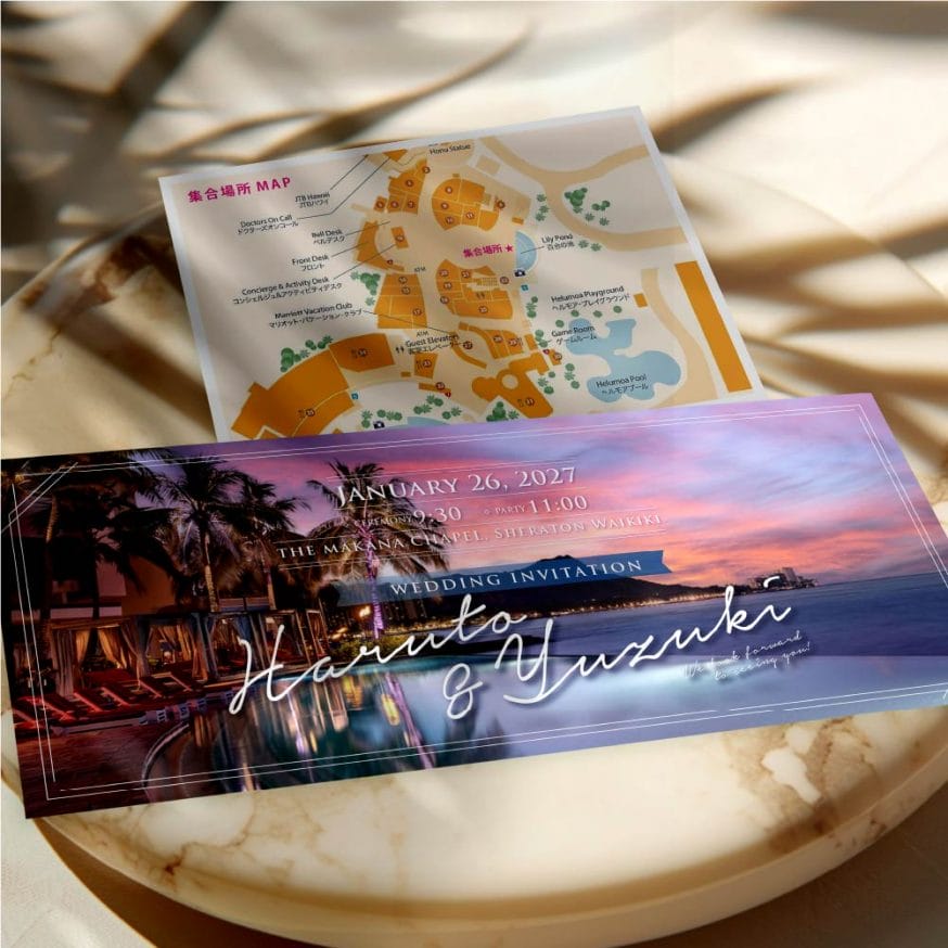 写真入りでリゾート婚向けの招待状