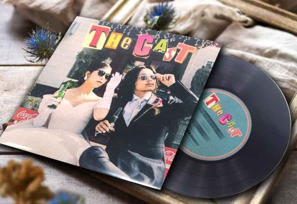 ＼音楽好きの結婚式／ヴィンテージ感あふれるレコード型のプロフィールブック