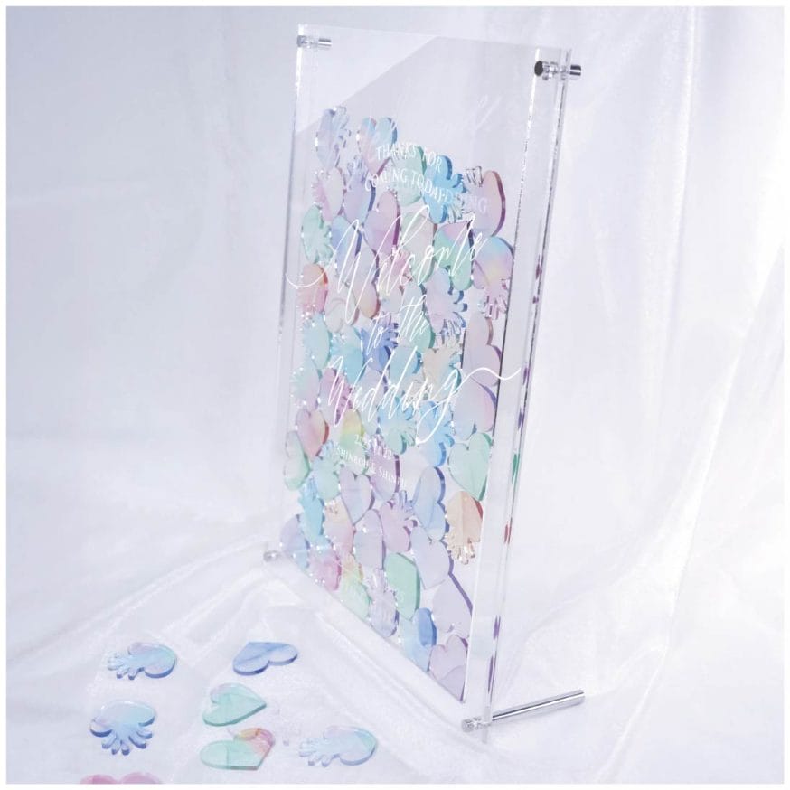 自立できるスタンド付き