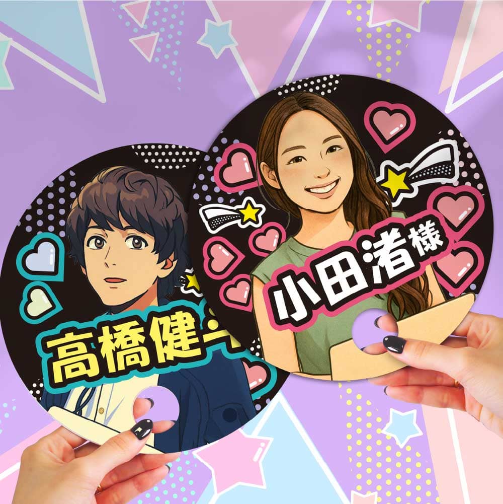 ＼推しはゲスト全員／似顔絵入り席札が結婚式で大活躍のファンサうちわに！