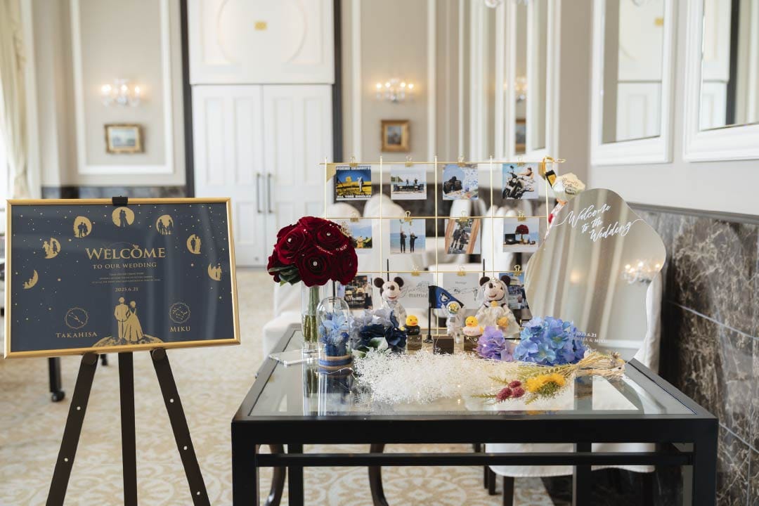 大好きなアーティストグッズと飾る結婚式のウェルカムスペース
