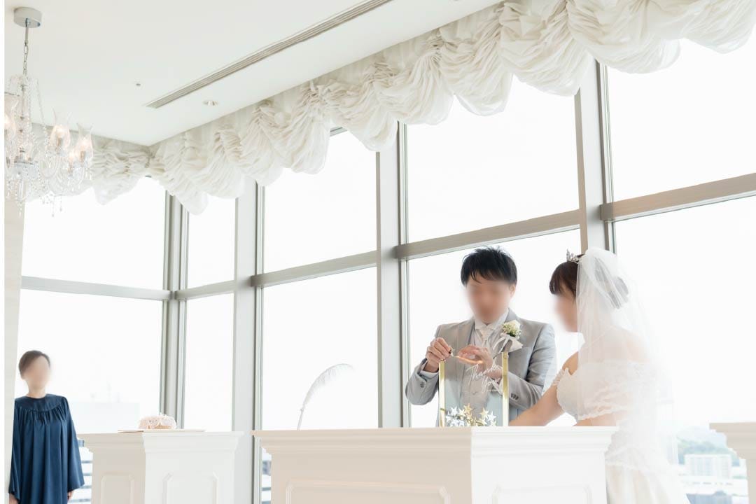 ウェディングドロップスを完成させている様子