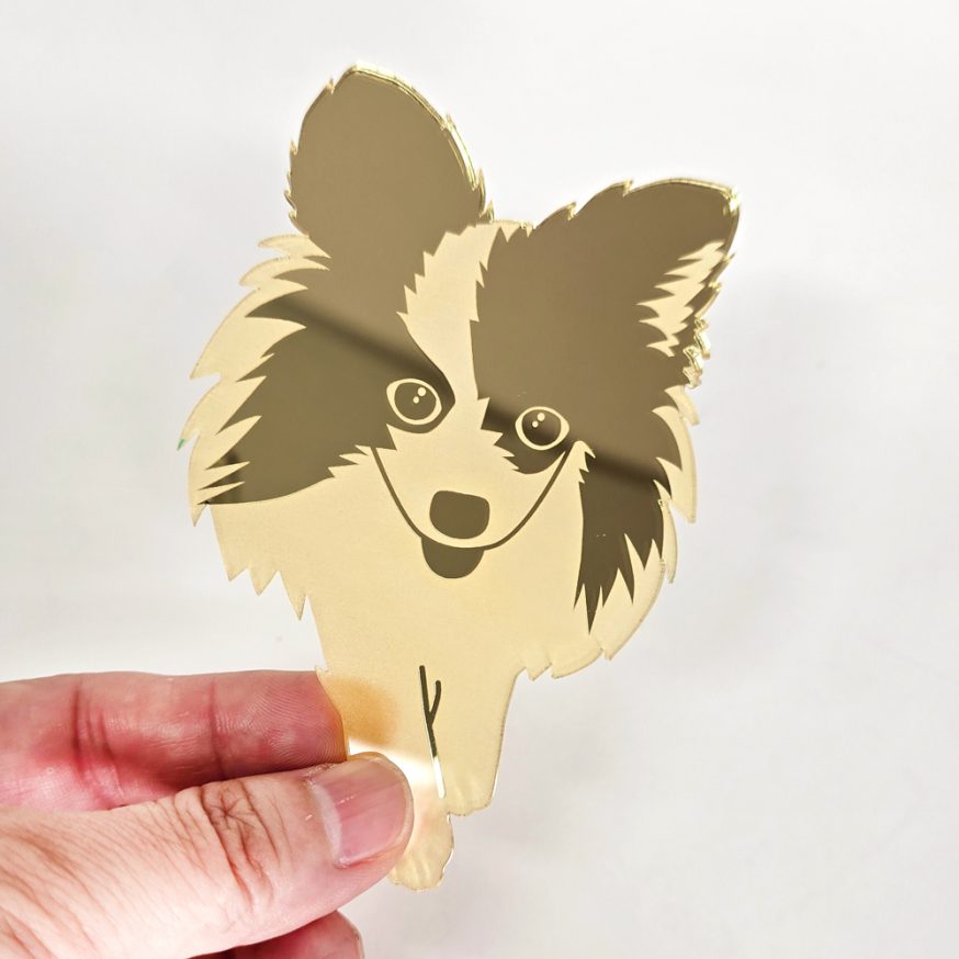 ペットのわんちゃんのお写真で作ったアクリルミラーゴールドのピース