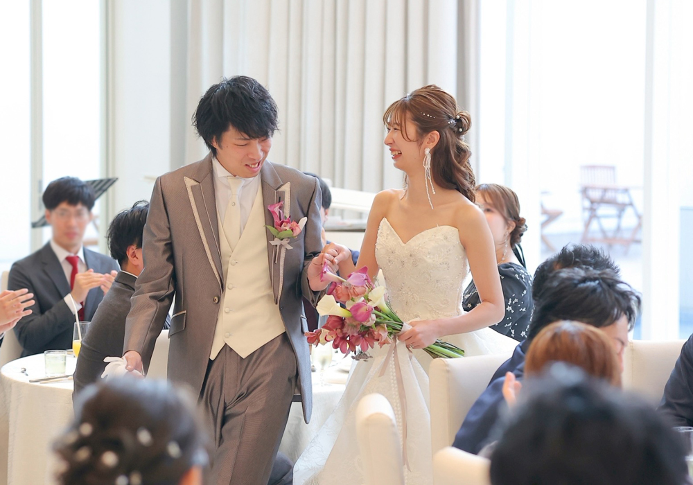 自然な会話や笑顔あたたかな空気感の結婚披露宴