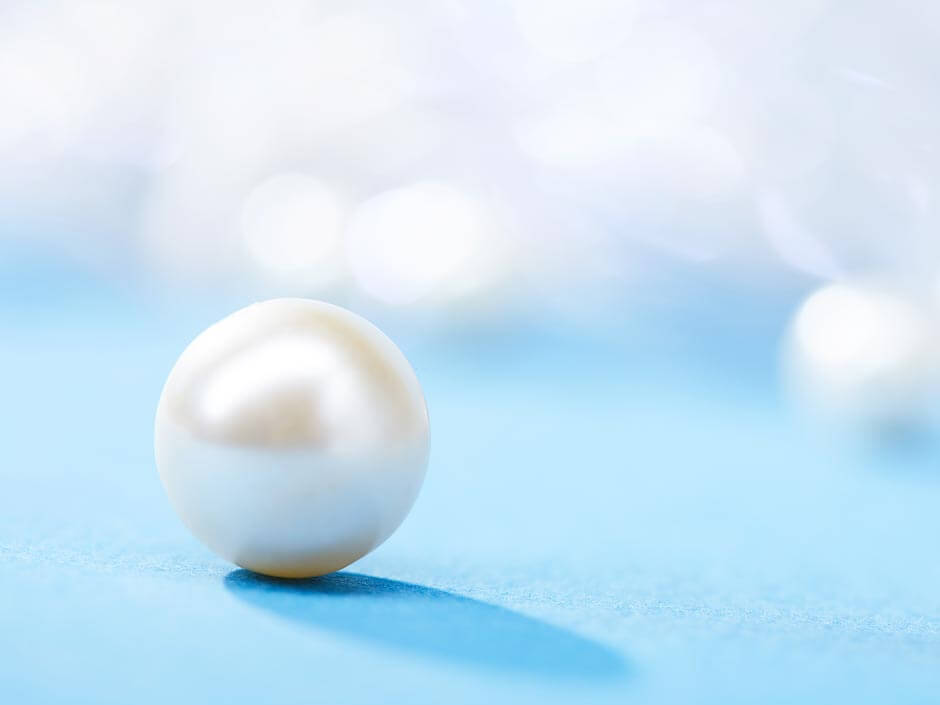 6月の誕生石の真珠