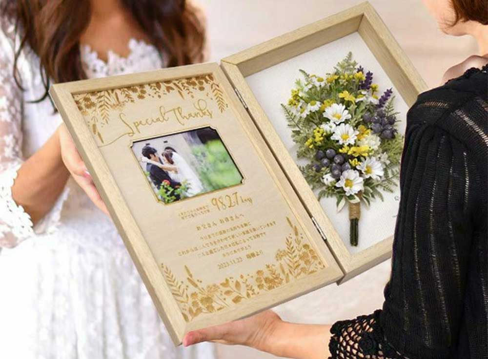 子育て感謝状 をdiyしよう 無料素材テンプレート配付中 おしゃれな結婚式小物が何でも揃う通販サイト ファルベ