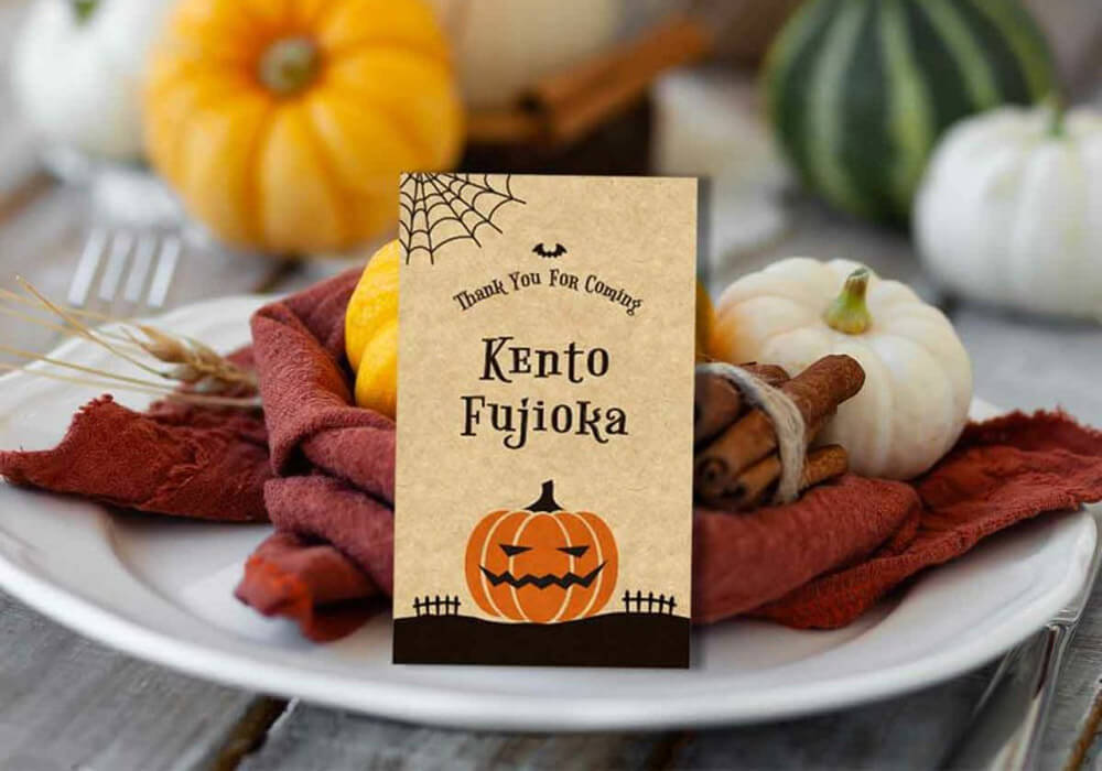 ハロウィンのデザインの席札