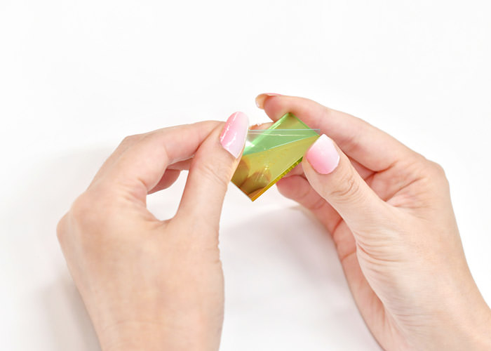 表面フィルムを貼ったままお届け