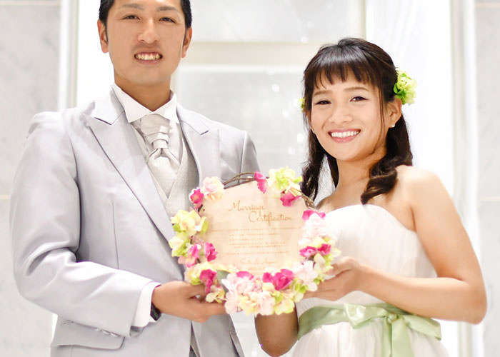結婚証明書 木製レーザー刻印「リース」