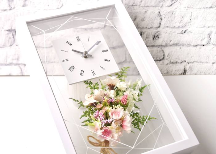 ずっと使える実用的な時計の両親贈呈品