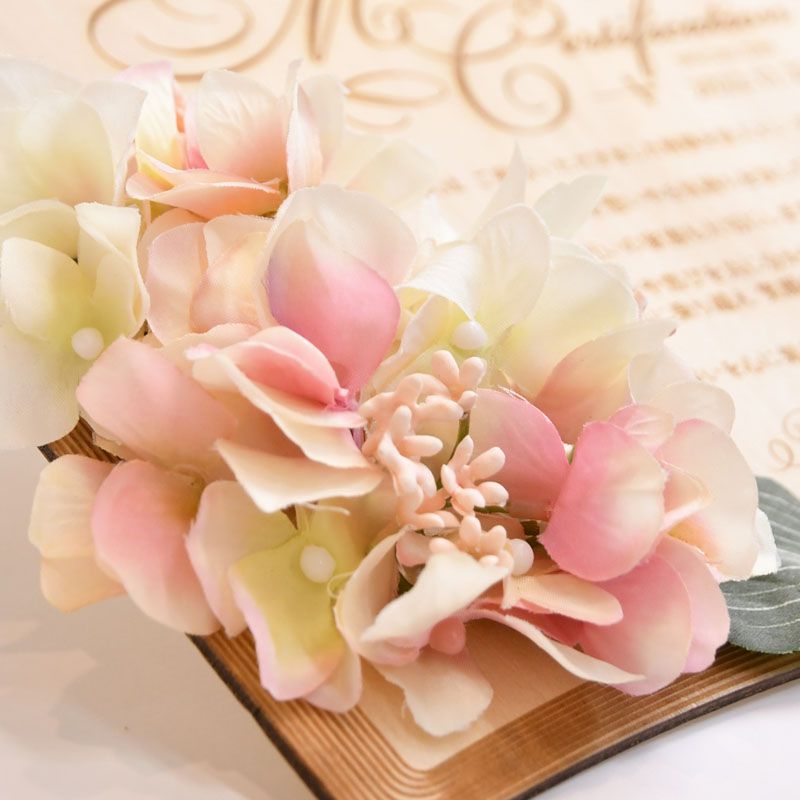 アーティフィシャルフラワー