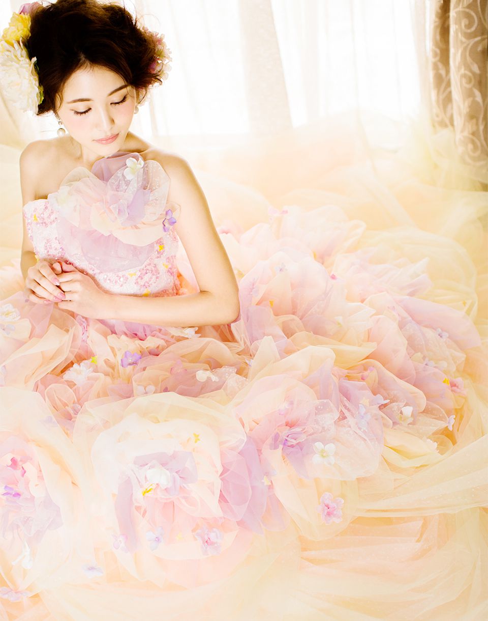 ピンク色のウェディングアイテム