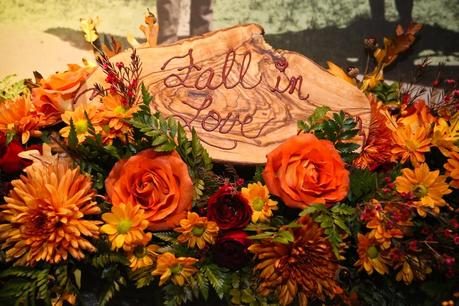 autumn-wedding-reception-l-zikdgs