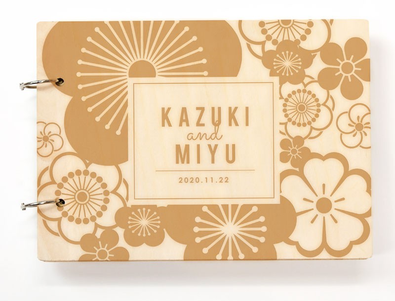 ウッディ　ゲストブック