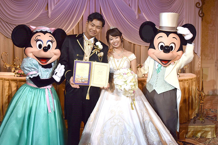 卒花さんの結婚式レポ ひたすら幸せな一日がここに ミラコスタのウェディング アツメル結婚式レシピ 買える結婚式アイテム Wedding Mart ウェディングマート