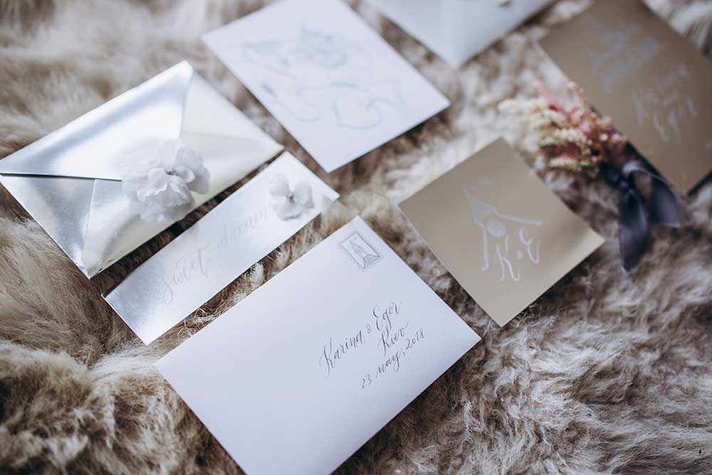 招待状イメージ