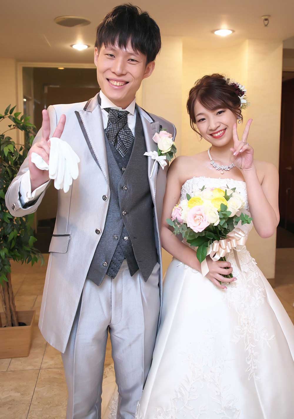 卒花さん結婚式レポ ライブハウスのような明るくて楽しいウェディング アツメル結婚式レシピ 買える結婚式アイテム Wedding Mart ウェディングマート